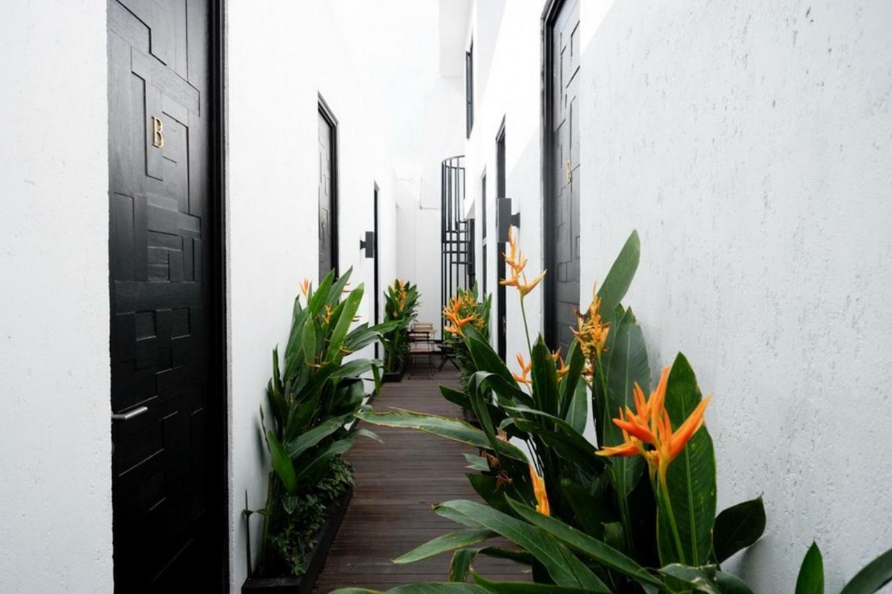 Reddoorz @ Jalan Raya Semat Canggu BALI Exterior photo